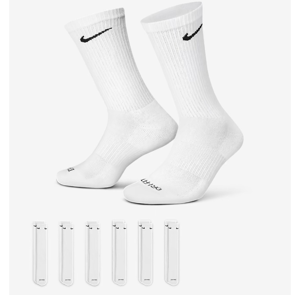 Nike
Training Crew Socks (6 Pairs)
Nike Everyday Cushioned - Picture 1 of 16